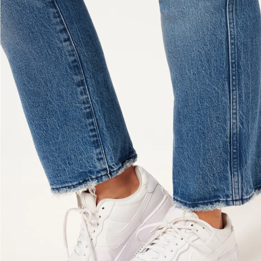 GOOD CURVE STRAIGHT NATURAL FRAY
HEM I BLUE858  Size 8 - Picture 13 of 14